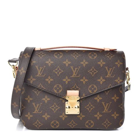 louis vuitton pochette camera|louis vuitton pochette metis fashionphile.